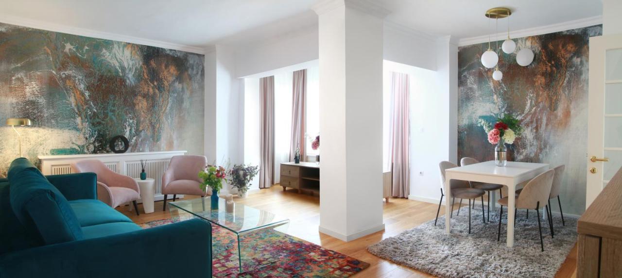 Premium Central Apartment Brasov Luaran gambar