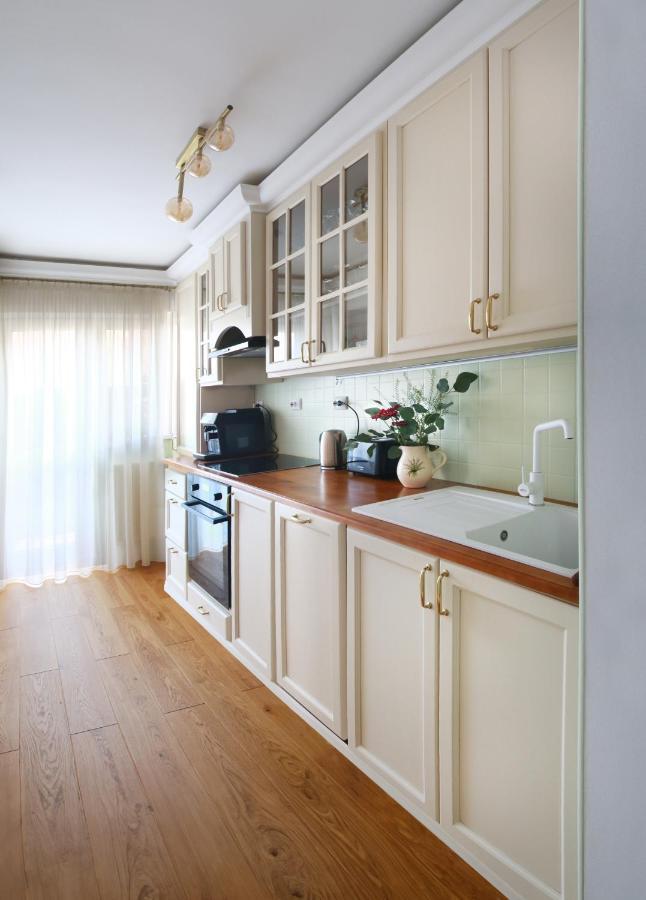 Premium Central Apartment Brasov Luaran gambar